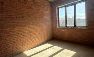 Дом 270м&sup2;, 2-этажный, участок 6 сот.  