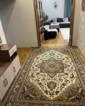 Дом 120м&sup2;, 3-этажный, участок 10 сот.  