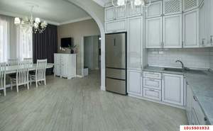 Дом 152м&sup2;, 2-этажный, участок 4 сот.  