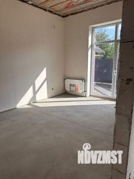 Дом 80м&sup2;, 1-этажный, участок 5 сот.  