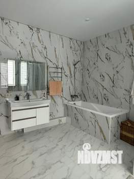 Дом 564м&sup2;, 2-этажный, участок 817 сот.  