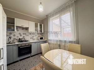 Дом 122м&sup2;, 2-этажный, участок 4 сот.  