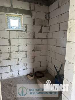 Дом 110м&sup2;, 2-этажный, участок 3 сот.  