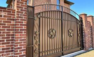 Дом 230м&sup2;, 2-этажный, участок 5 сот.  