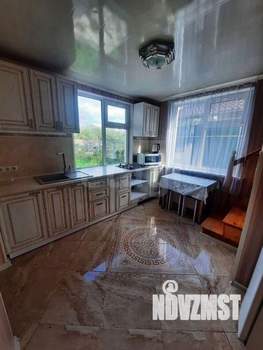 Дом 77м&sup2;, 2-этажный, участок 4 сот.  