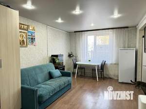 Дом 60м&sup2;, 2-этажный, участок 6 сот.  