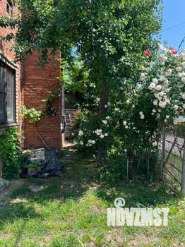 Дом 70м&sup2;, 2-этажный, участок 4 сот.  