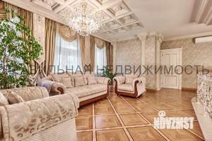 Дом 800м&sup2;, 2-этажный, участок 16 сот.  