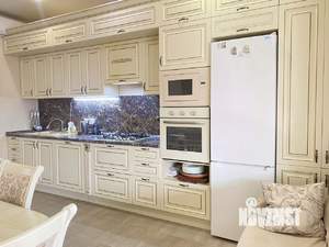 Дом 74м&sup2;, 2-этажный, участок 3 сот.  