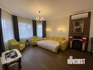Дом 140м², 2-этажный, участок 6 сот.  