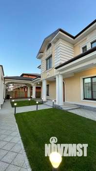 Дом 361м&sup2;, 2-этажный, участок 8 сот.  