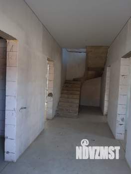 Дом 130м², 2-этажный, участок 4 сот.  