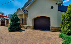 Дом 275м&sup2;, 2-этажный, участок 6 сот.  