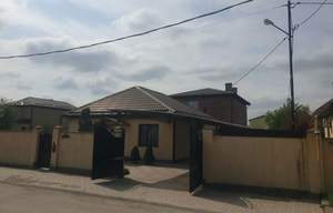 Дом 245м&sup2;, 1-этажный, участок 8 сот.  