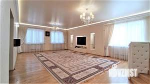 Дом 491м², 3-этажный, участок 12 сот.  