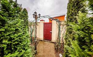 Дом 254м&sup2;, 2-этажный, участок 7 сот.  