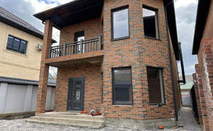 Дом 214м&sup2;, 2-этажный, участок 3 сот.  