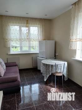 Дом 160м², 3-этажный, участок 6 сот.  