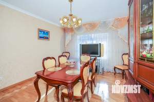 Дом 250м², 2-этажный, участок 9 сот.  