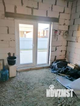 Дом 165м&sup2;, 2-этажный, участок 4 сот.  