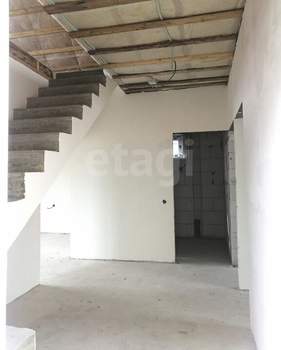 Дом 110м&sup2;, 2-этажный, участок 5 сот.  