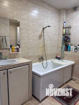 Дом 147м&sup2;, 2-этажный, участок 4 сот.  