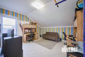 Дом 130м&sup2;, 3-этажный, участок 3 сот.  