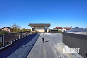 Дом 200м&sup2;, 2-этажный, участок 8 сот.  