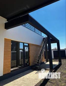 Дом 250м², 2-этажный, участок 6 сот.  