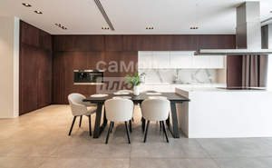 Дом 409м&sup2;, 2-этажный, участок 7 сот.  