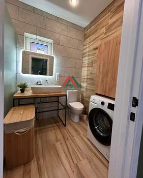 Дом 118м&sup2;, 2-этажный, участок 4 сот.  