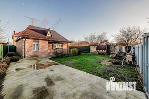 Дом 140м&sup2;, 2-этажный, участок 4 сот.  