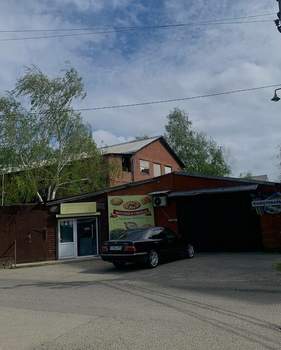 Дом 1490м², 3-этажный, участок 15 сот.  