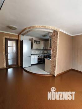 Дом 131м&sup2;, 2-этажный, участок 4 сот.  