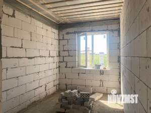 Дом 100м&sup2;, 2-этажный, участок 4 сот.  