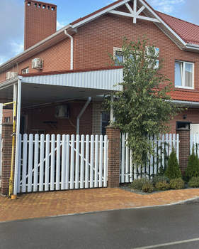 Дом 160м&sup2;, 2-этажный, участок 2 сот.  