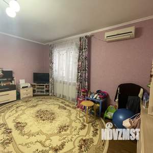 Таунхаус 99м&sup2;, 2-этажный, участок 2 сот.  