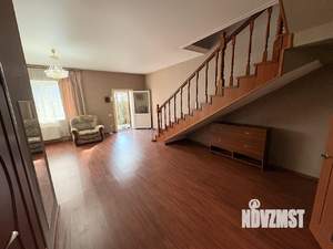 Таунхаус 135м&sup2;, 2-этажный, участок 2 сот.  