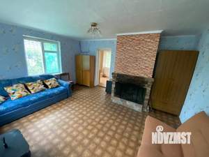 Дом 40м&sup2;, 2-этажный, участок 4 сот.  