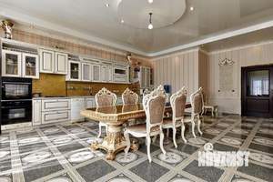 Дом 155м&sup2;, 1-этажный, участок 4 сот.  