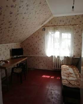 Дом 100м&sup2;, 2-этажный, участок 3 сот.  