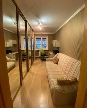 Дом 203м&sup2;, 2-этажный, участок 5 сот.  