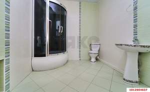 Дом 384м&sup2;, 3-этажный, участок 4 сот.  