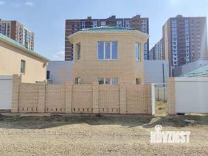 Дом 118м&sup2;, 2-этажный, участок 3 сот.  