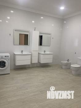 Дом 291м², 2-этажный, участок 8 сот.  