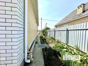 Дом 99м&sup2;, 2-этажный, участок 3 сот.  