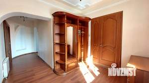 Дом 289м&sup2;, 2-этажный, участок 7 сот.  