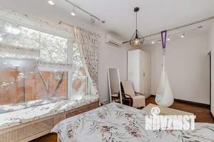 Дом 250м&sup2;, 2-этажный, участок 6 сот.  