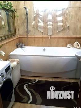 Коттедж 200м², 2-этажный, участок 6 сот.  