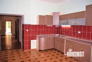 Дом 313м², 2-этажный, участок 11 сот.  